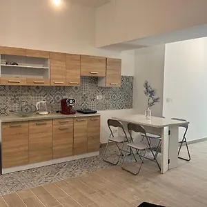 Apartamento Myhome Boni Family, Milán
