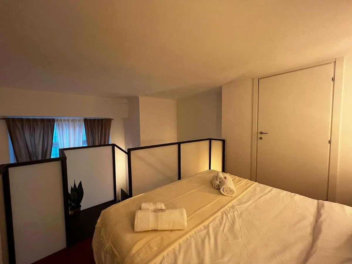 Regina Milano In Porta Romana 2 - Sky Tv, Wifi E Breakfast Box Apartment Italy